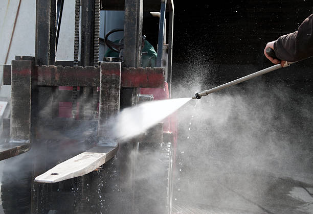 Best Playground Equipment Cleaning  in Ellisville, MO